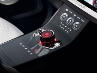 Jaguar C-X17 Sports Crossover Concept (2013) - picture 29 of 33
