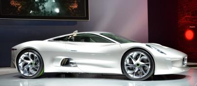 Jaguar C-X75 Concept Los Angeles (2010) - picture 4 of 4