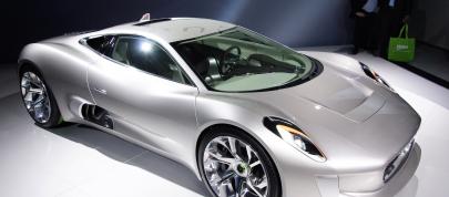 Jaguar C-X75 Concept Paris (2010) - picture 4 of 8