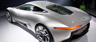 Jaguar C-X75 Concept Paris (2010) - picture 7 of 8