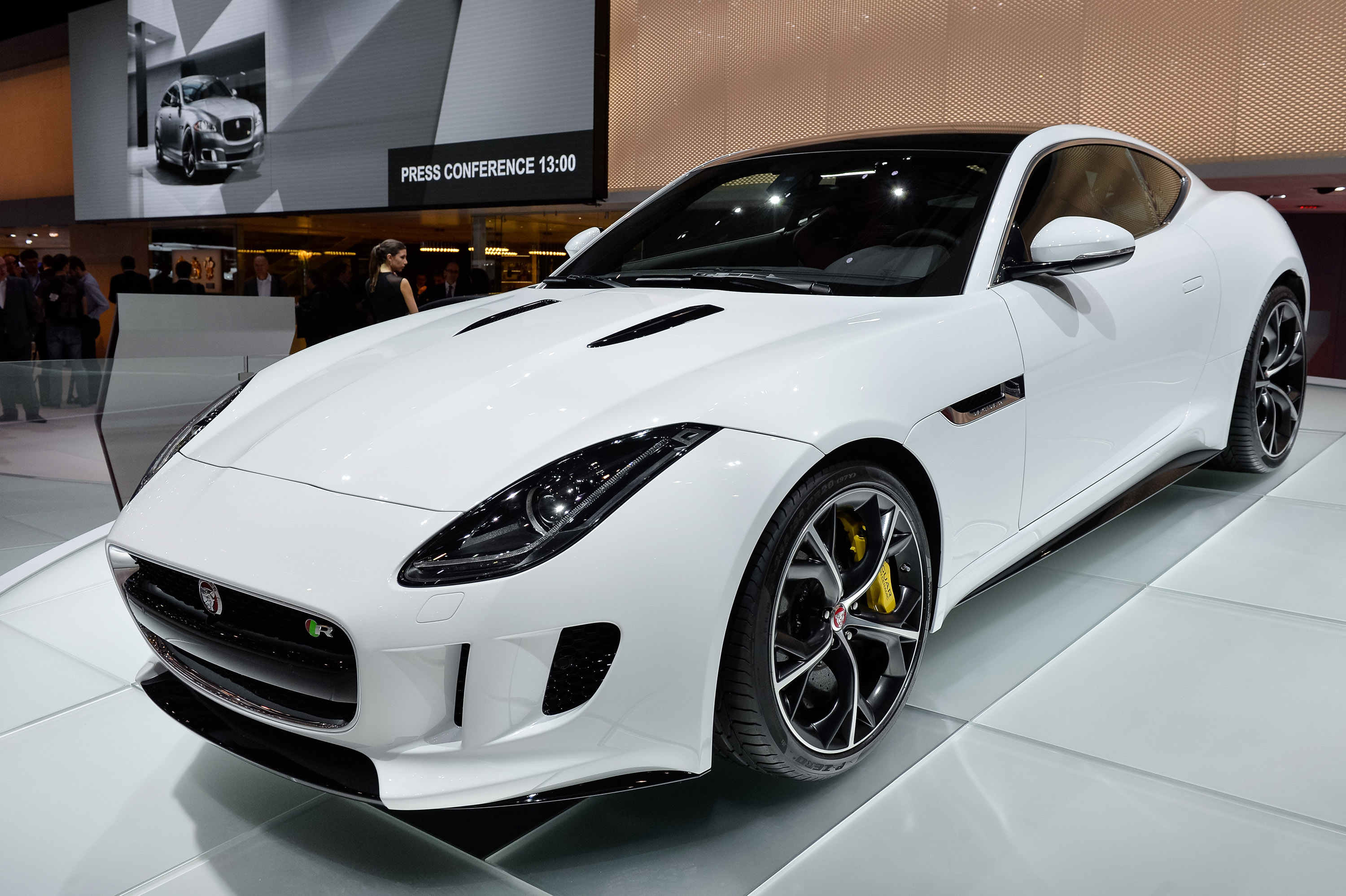 Jaguar F-TYPE Coupe Geneva