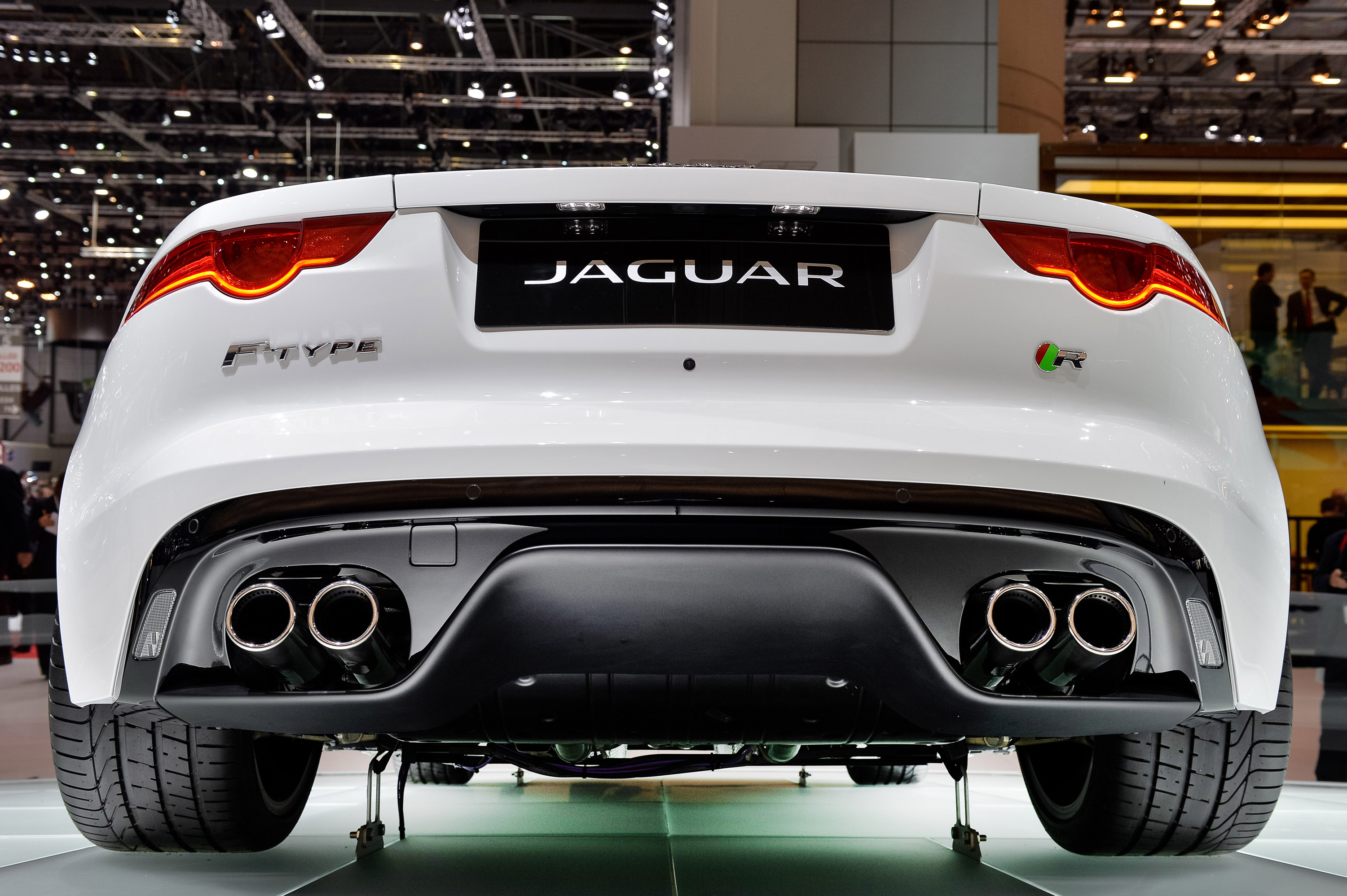 Jaguar F-TYPE Coupe Geneva