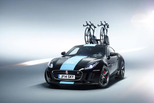 Jaguar F-TYPE Coupe High Performance Support Vehicle (2014) - picture 1 of 15