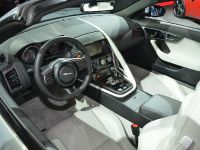 Jaguar F-TYPE Paris (2012)
