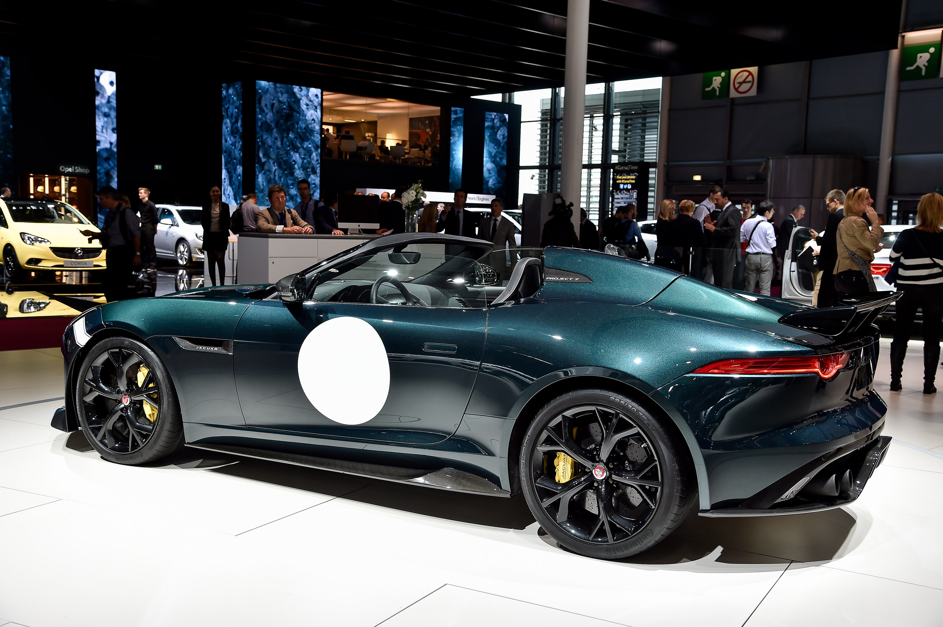 Jaguar F-Type Project 7 Paris