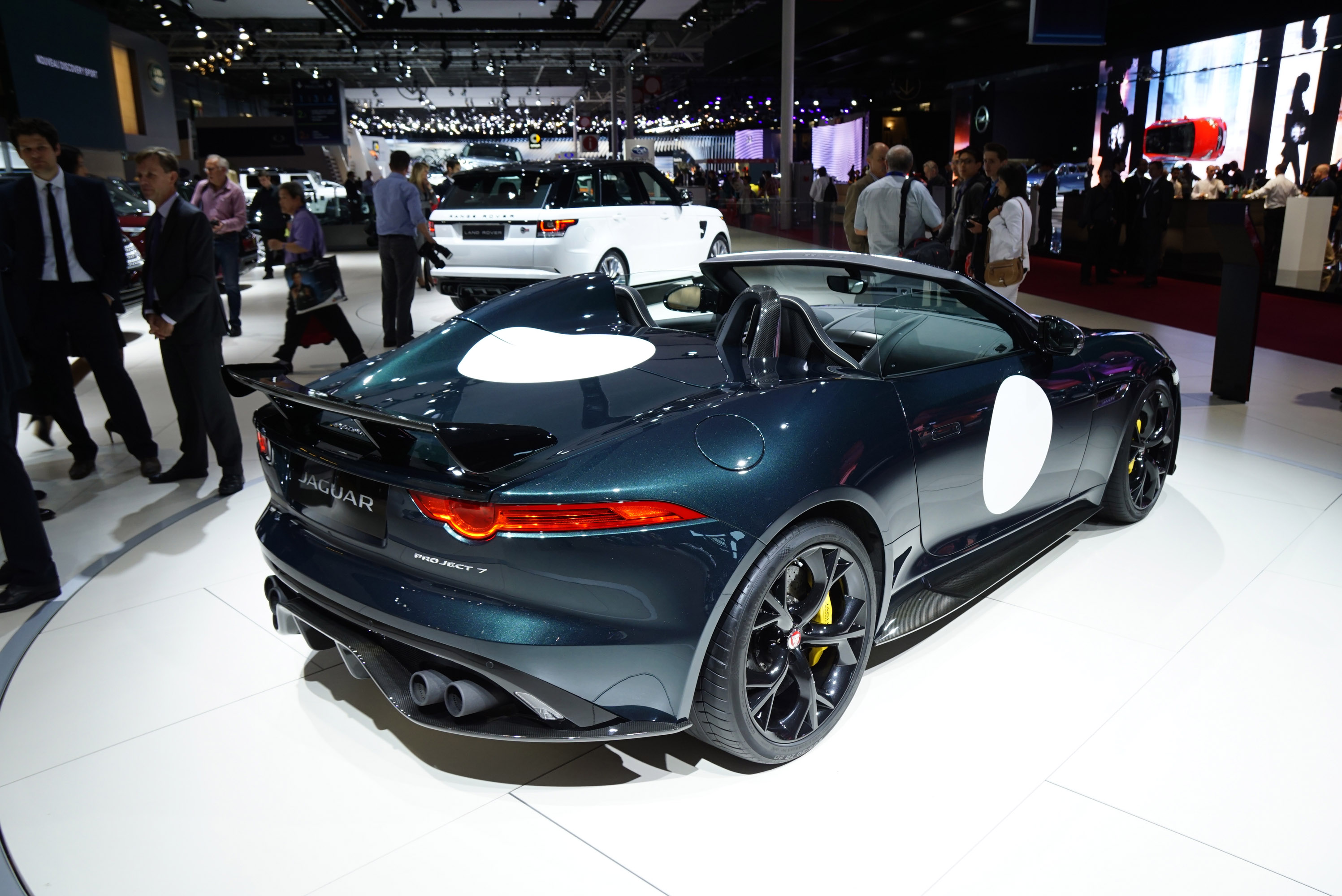 Jaguar F-Type Project 7 Paris