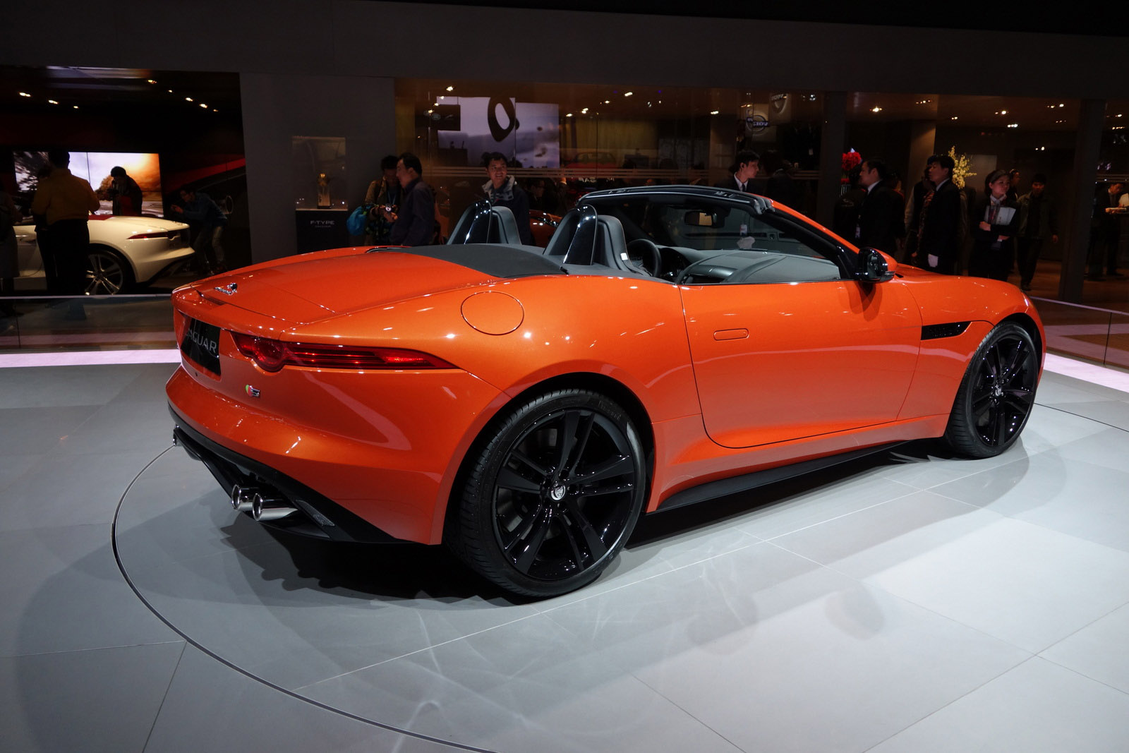 Jaguar F-TYPE Shanghai