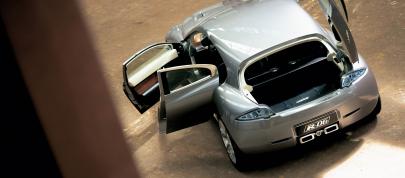 Jaguar R D6 Concept (2003) - picture 20 of 38