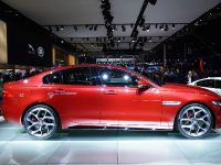 Jaguar XE Paris (2014) - picture 5 of 8