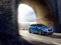 Jaguar XFR-S Sportbrake (2014) - picture 4 of 22