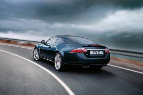 Jaguar XKR Portfolio (2008) - picture 8 of 9