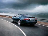 Jaguar XKR Portfolio (2008) - picture 8 of 9