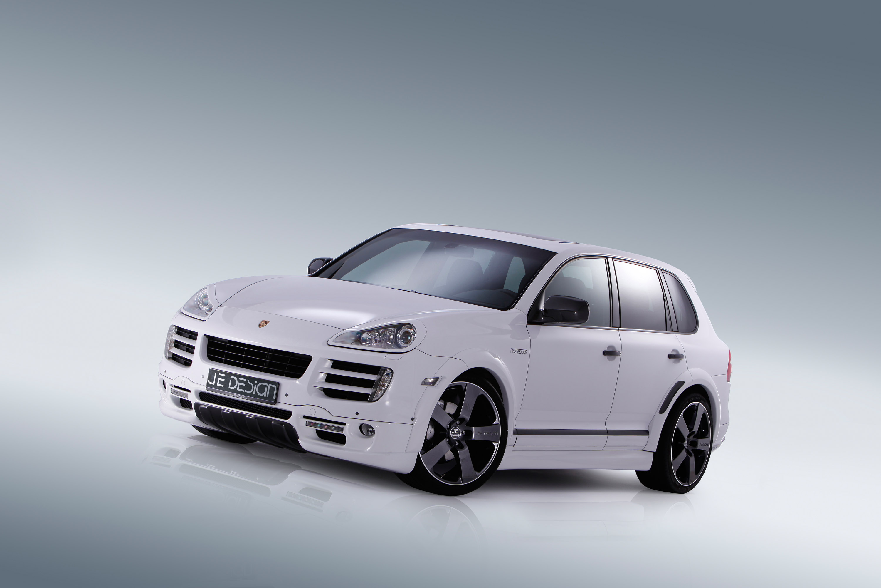 JE Design Porsche Cayenne Progressor