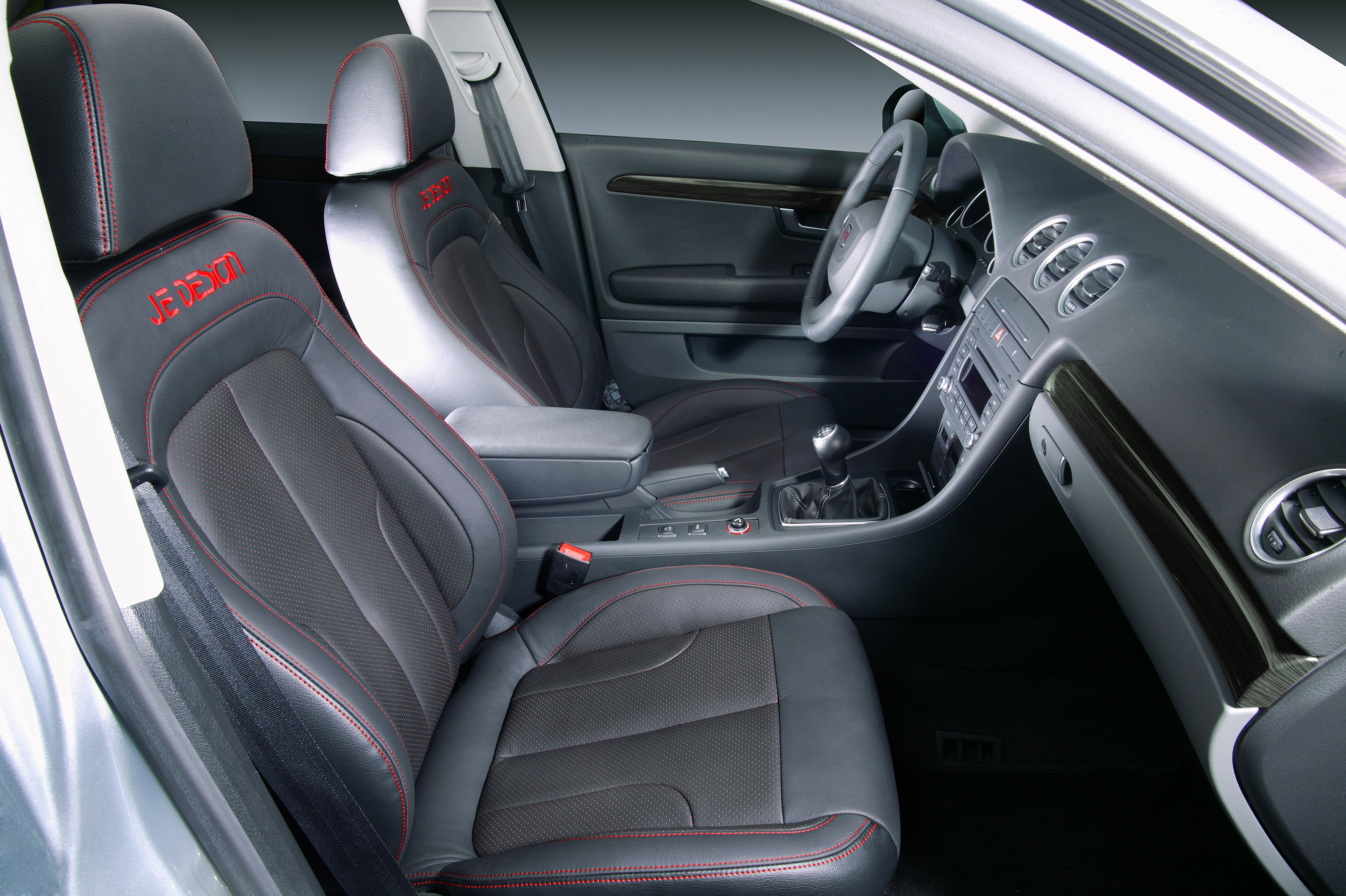 JE DESIGN SEAT Exeo ST