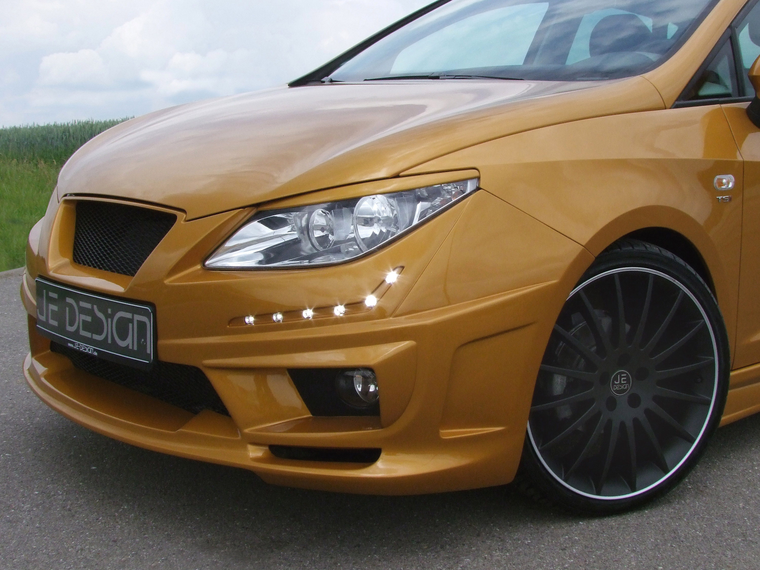 JE Design Seat Ibiza 6J Gold