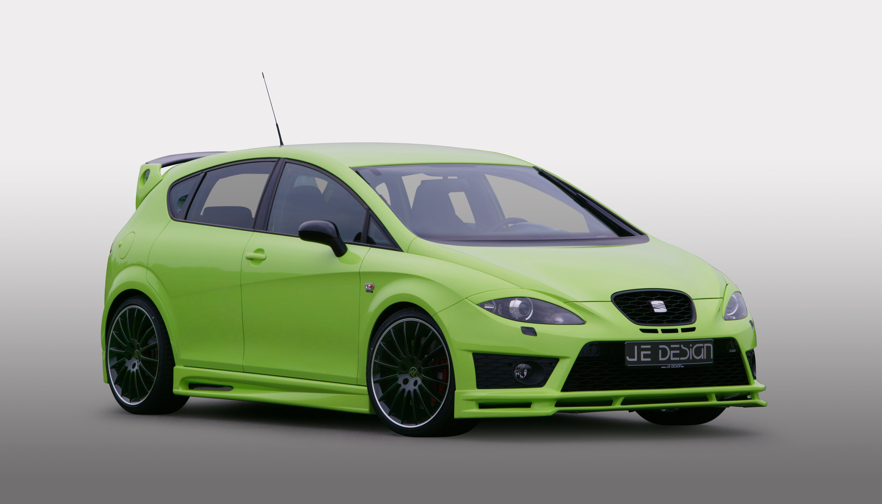 JE DESIGN Seat Leon Cupra