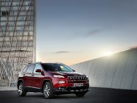 Jeep Cherokee Limited (2014) - picture 8 of 19