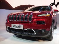 Jeep Cherokee Shanghai (2013) - picture 2 of 6