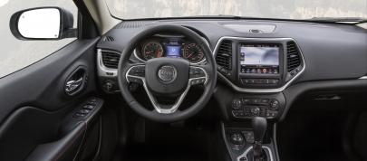 Jeep Cherokee Trailhawk (2014) - picture 15 of 18