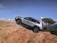 Jeep Cherokee Trailhawk (2014) - picture 8 of 18