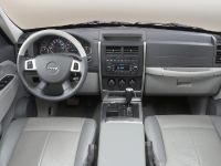 Jeep Liberty (2008) - picture 5 of 5