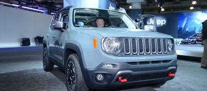 Jeep Renegade New York (2014) - picture 4 of 10