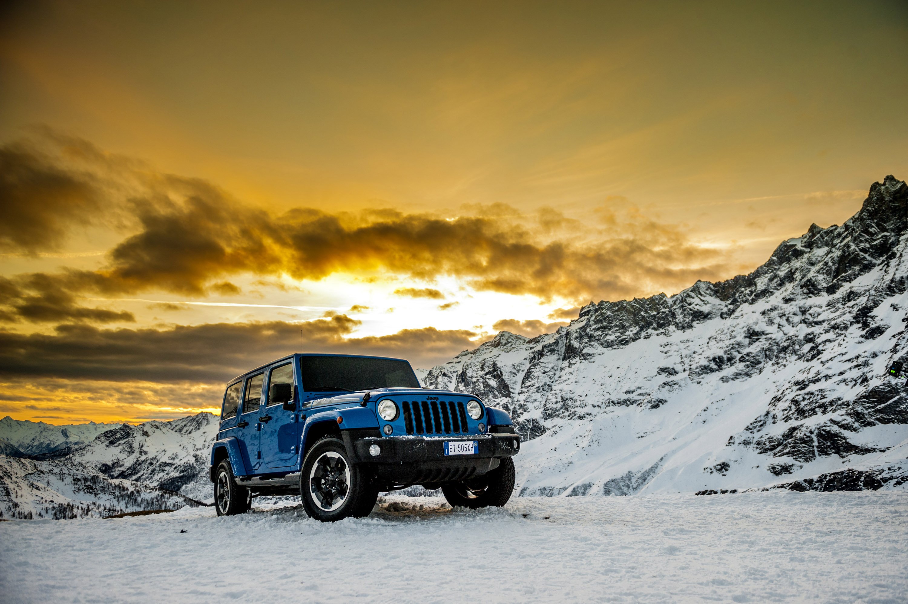 Jeep Wrangler Polar