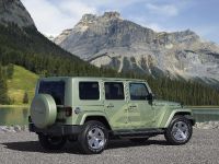 Jeep Wrangler Unlimited EV (2009) - picture 3 of 6