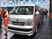 Jinbei Van Shanghai (2013) - picture 5 of 6