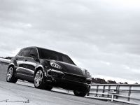 Kahn Porsche Cayenne Wide Track (2012) - picture 1 of 2