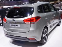 Kia Carens Geneva (2013) - picture 2 of 3