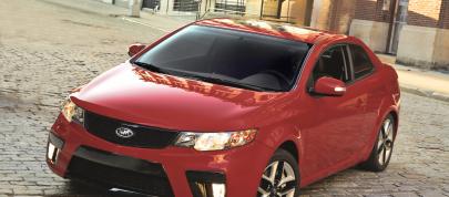 Kia Forte Koup (2010) - picture 4 of 19