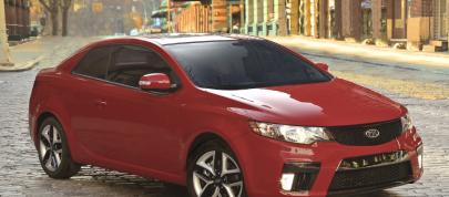 Kia Forte Koup (2010) - picture 7 of 19