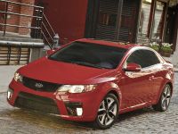 Kia Forte Koup (2010) - picture 6 of 19
