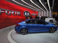 Kia Forte Los Angeles (2012) - picture 2 of 4