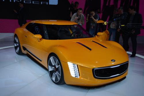 Kia GT4 Stinger Concept Detroit (2014) - picture 1 of 8