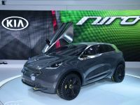 Kia Niro Concept Chicago (2014) - picture 2 of 7