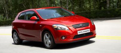 Kia pro_cee'd (2008) - picture 7 of 29