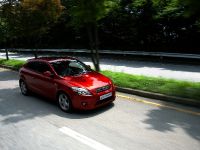 Kia pro_cee'd (2008) - picture 6 of 29