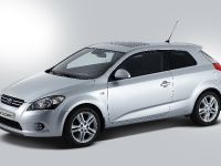 Kia pro_cee'd (2008) - picture 13 of 29
