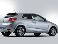 Kia pro_cee'd (2008) - picture 19 of 29