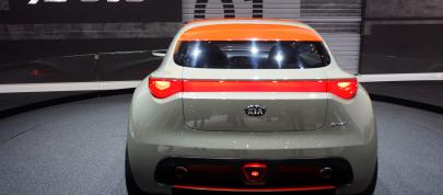 Kia Provo Geneva (2013) - picture 7 of 8