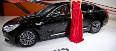 Kia Quoris Moscow (2012) - picture 4 of 5