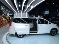 Kia Sedona New York (2014) - picture 11 of 13