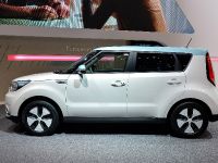 Kia Soul EV Geneva (2014) - picture 3 of 4