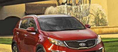 Kia Sportage SX Turbo (2011) - picture 4 of 19