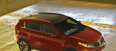 Kia Sportage SX Turbo (2011) - picture 7 of 19