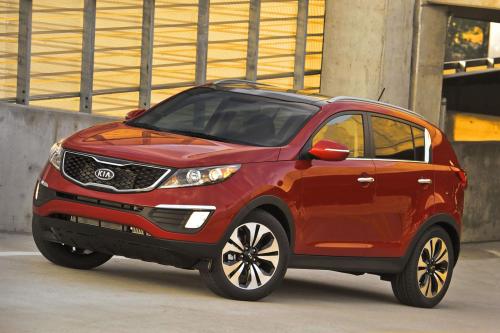 Kia Sportage SX Turbo (2011) - picture 8 of 19