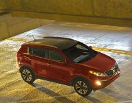 Kia Sportage SX Turbo (2011) - picture 7 of 19