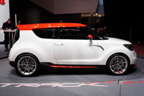 Kia Trackster Geneva (2012) - picture 1 of 7